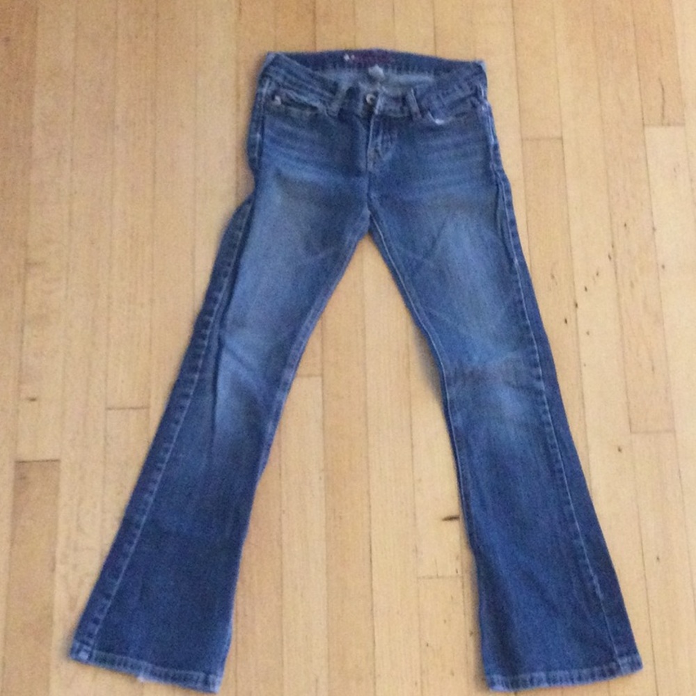 Abercrombie denim flair blue jeans.